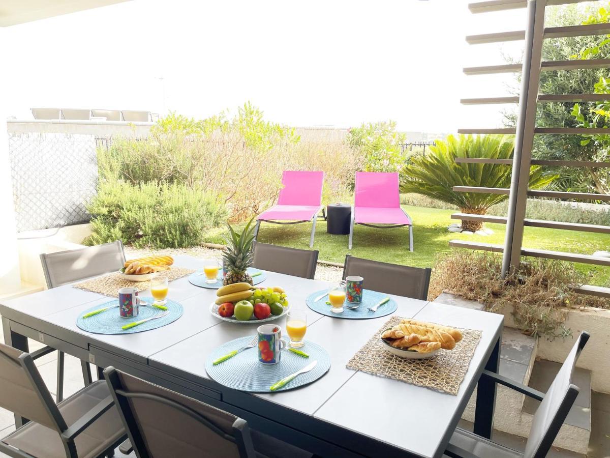 Tres Bel Appartement -Residence Avec Piscine Sur Le Toit Et Vue Panoramique Saint-Raphaël Esterno foto